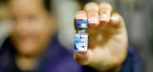 Vacina inédita contra VSR começa a ser distribuída pelo SUS em todo o país