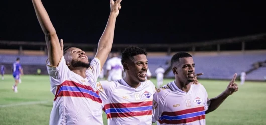 Com gol e expulsão, Piauí vence o Parnahyba e assume vice-liderança do Estadual