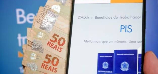 Caixa libera abono salarial para nascidos em setembro e outubro