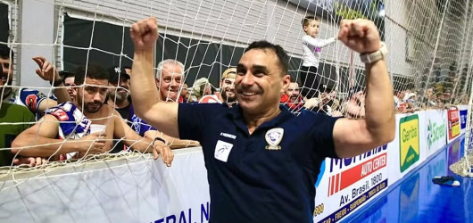 CAP apresenta novo técnico para o futsal e mira sequência da temporada