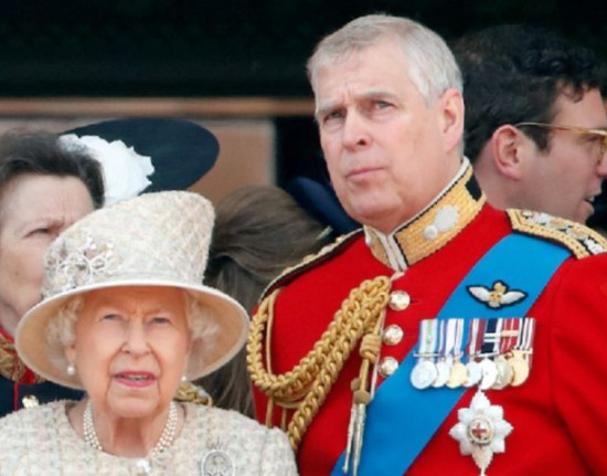 Príncipe Andrew é preso sob suspeita de má conduta em cargo público