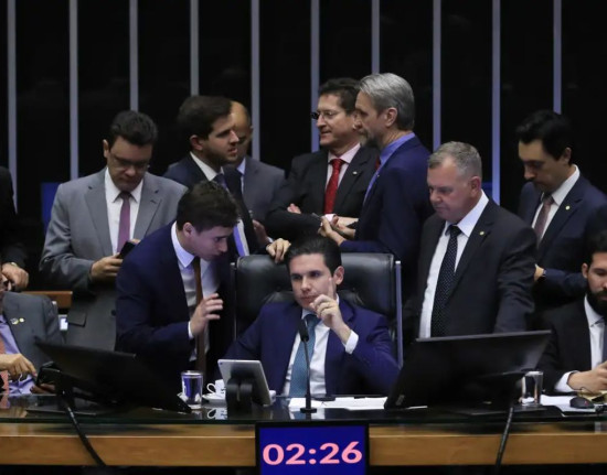 QUE PARLAMENTO É ESSE?