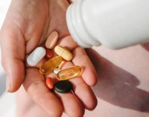 Anvisa proíbe suplementos e energéticos com ozônio e ordena apreensão imediata