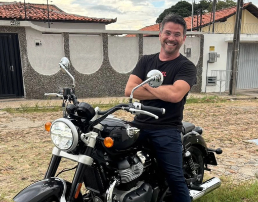 Após acidente de moto, César Filho descreve sequelas e agradece orações
