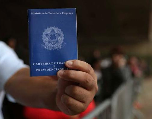 Desemprego no Brasil cai para 5,8% e atinge menor nível da série histórica, diz IBGE