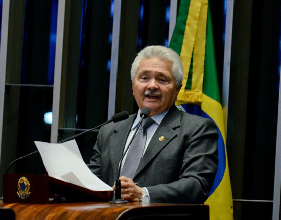 Elmano Férrer assumirá mandato na Câmara Federal em novembro