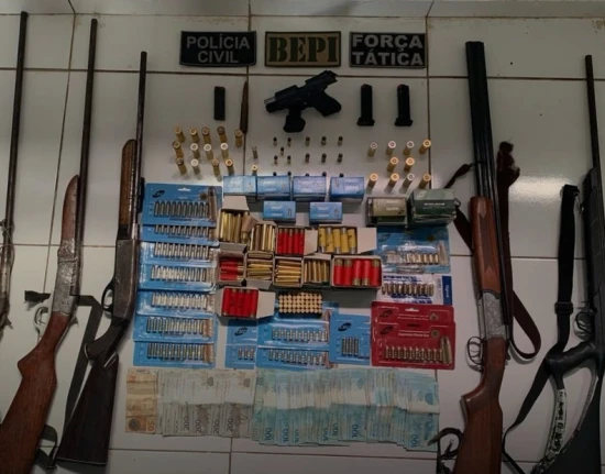 Suspeito de vender armas ilegalmente é preso com munição calibre .50