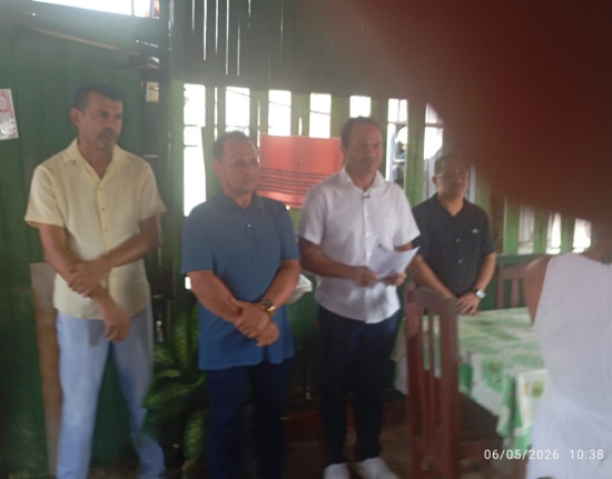 Prefeito de José de Freitas anuncia projeto para organizar comércio na Praça Ary Carvalho