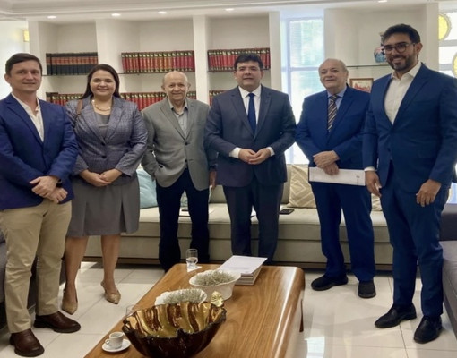 Prefeitura e Governo do Estado discutem pauta fiscal em reunião no Palácio de Karnak
