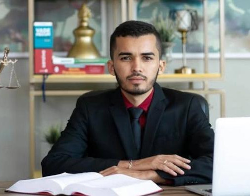 OAB-PI afasta advogado suspeito de aplicar golpes em clientes idosos