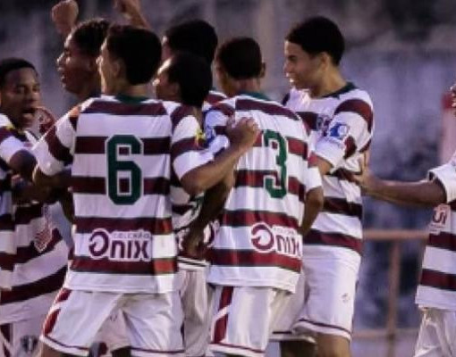 Fluminense-PI bate Tiradentes e lidera sozinho o Piauiense Sub-15