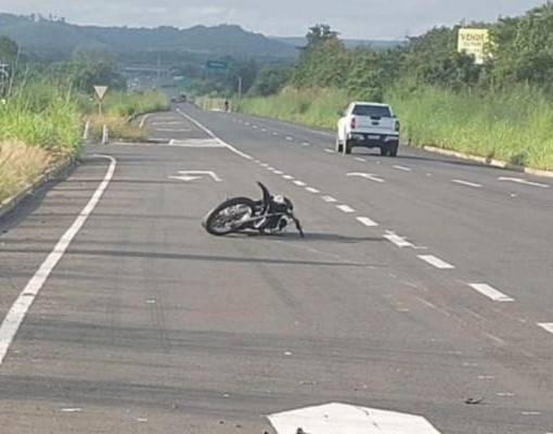 Motociclista de 60 anos morre atropelado na BR-316 em Teresina