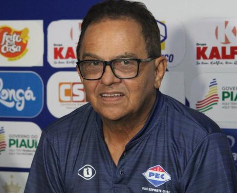 Piauí anuncia saída de técnico Francisco Diá e executivo de futebol