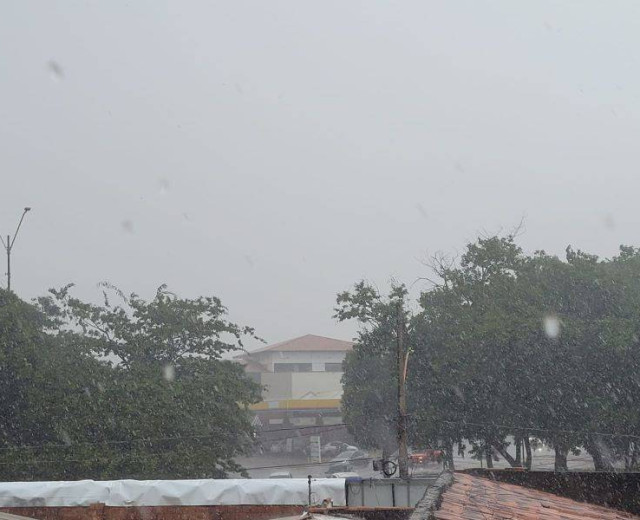 Inmet alerta para fortes chuvas em 96 cidades do Piauí nas próximas horas