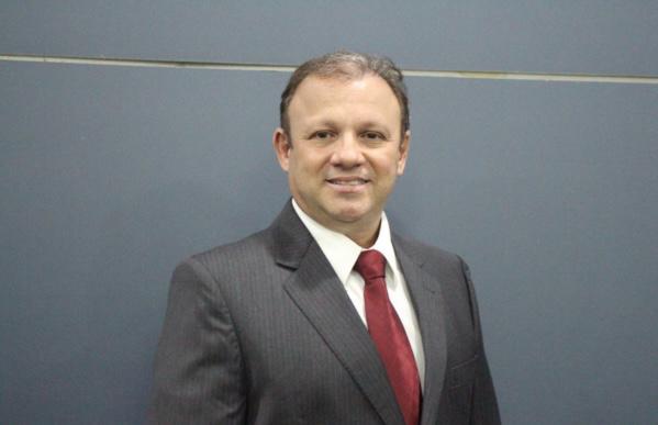 Leonardo Eulálio assume mandato na Câmara Municipal de Teresina