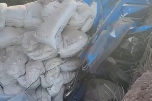 Casal morre após colisão entre carro e carreta na BR-316, em Timon