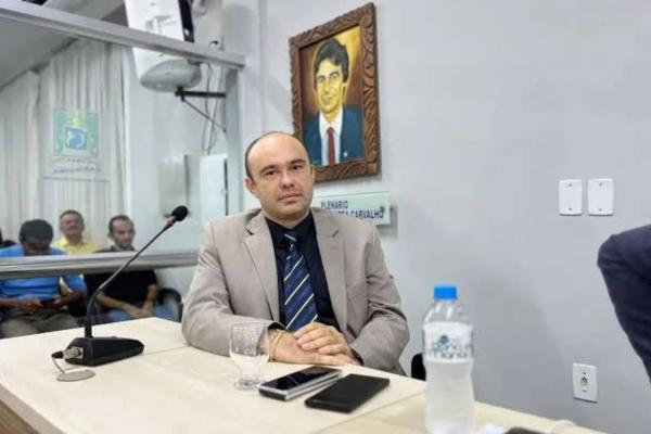 Instituto em homenagem a vereador morto por guarda é inaugurado no Piauí