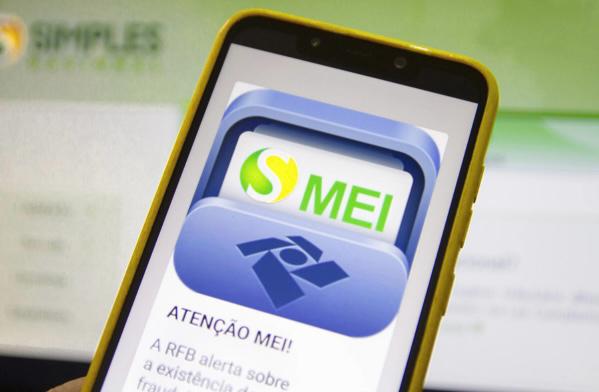 Veja quem precisa declarar Imposto de Renda entre MEI, autônomos e CNPJ
