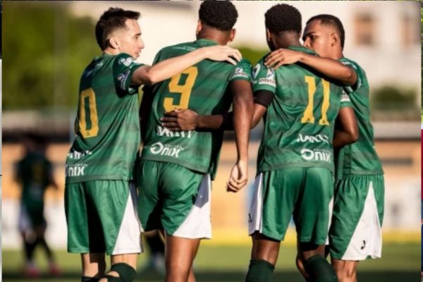 Altos vence novamente, elimina o Independência e avança às oitavas da Série D