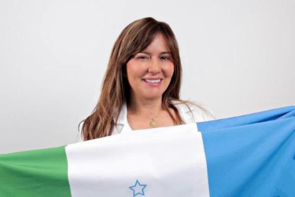 Prefeita de Esperantina publica mensagem de Ano Novo e agradece à população