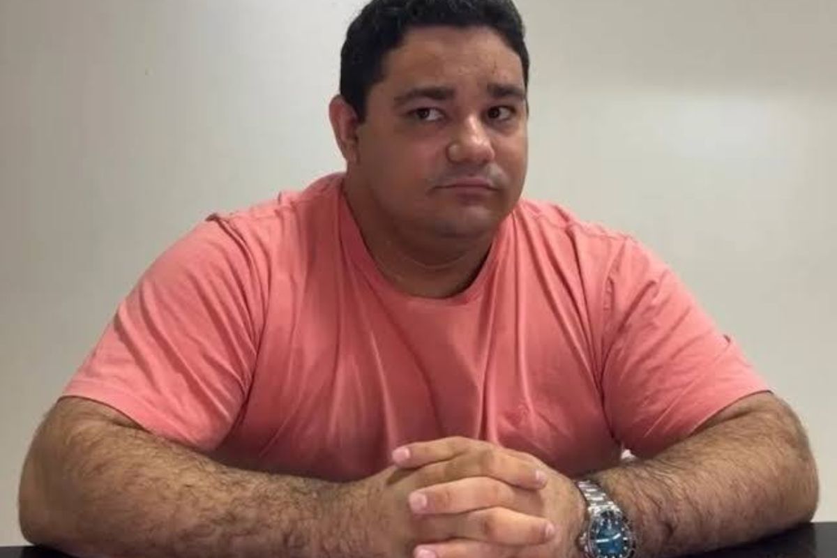 Prefeito de Cocal manda retirar comerciantes de quiosques e gera revolta; vídeo