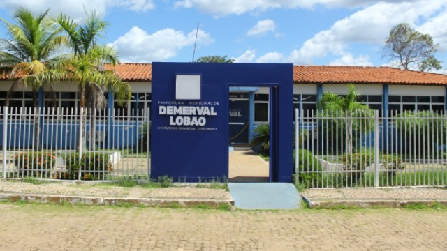 Prefeitura rebate denúncia e afirma que 13º de professores será pago até o fim de janeiro