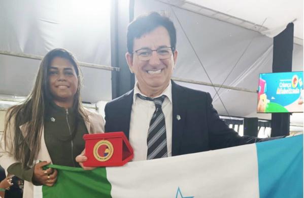 Esperantina alcança excelência e recebe Selo Ouro de alfabetização