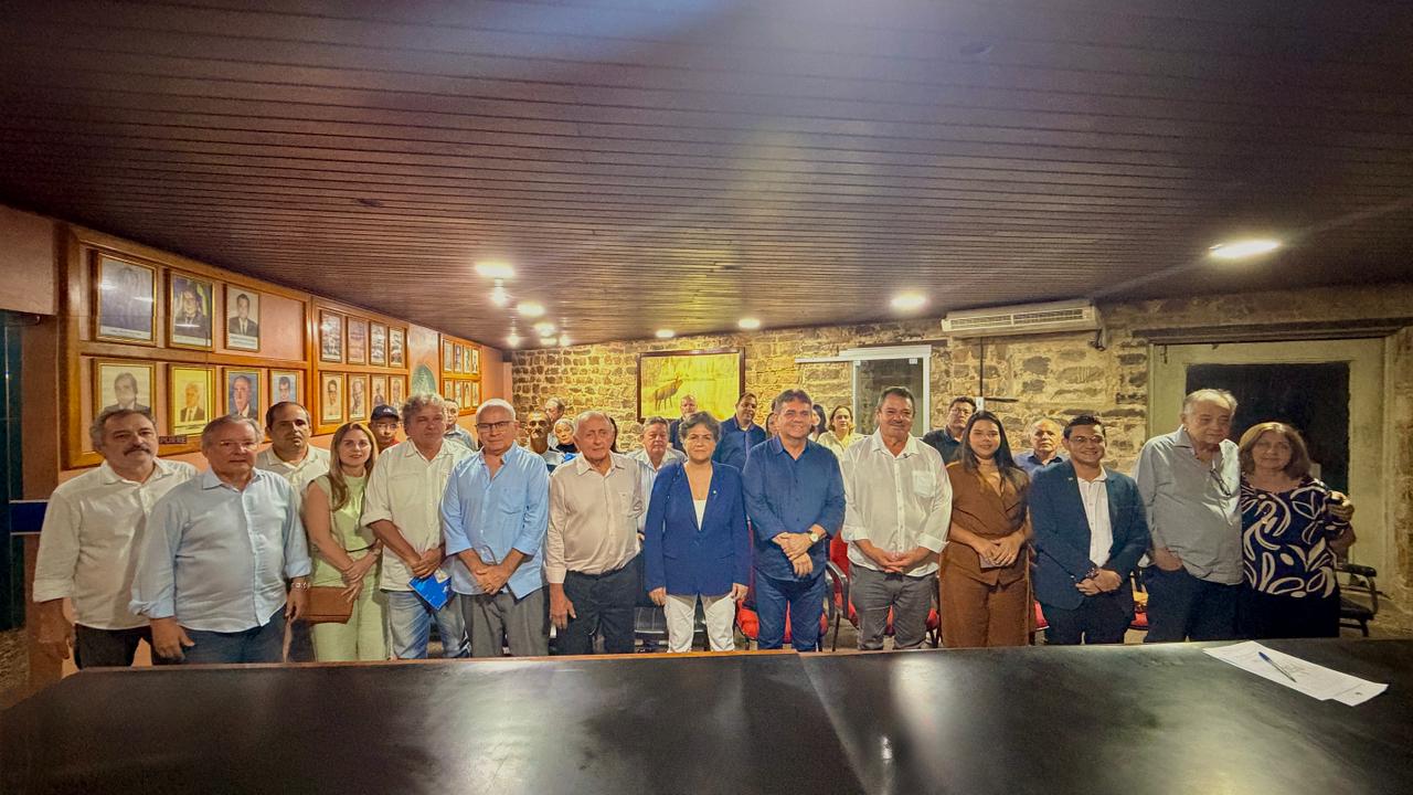 Em Parnaíba, PSDB oficializa diretório e anuncia pré-candidaturas para 2026