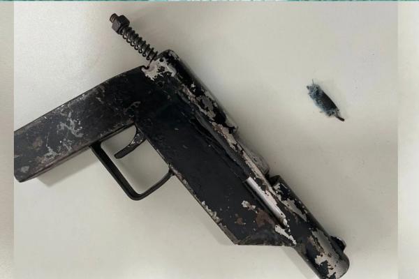 Aluno leva arma caseira para escola e é apreendido após briga em Esperantina