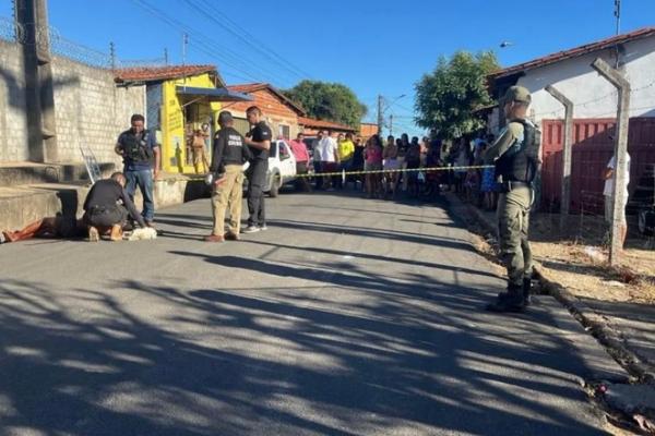 Homem em situação de rua é morto a facadas na zona Sul de Teresina