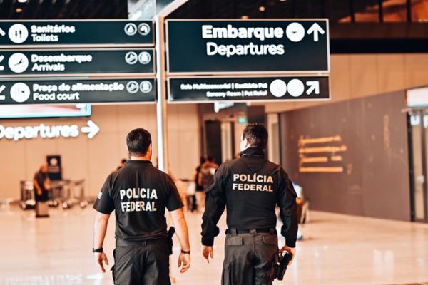 Passageiro é levado à Polícia Federal após falso alerta em voo em Teresina