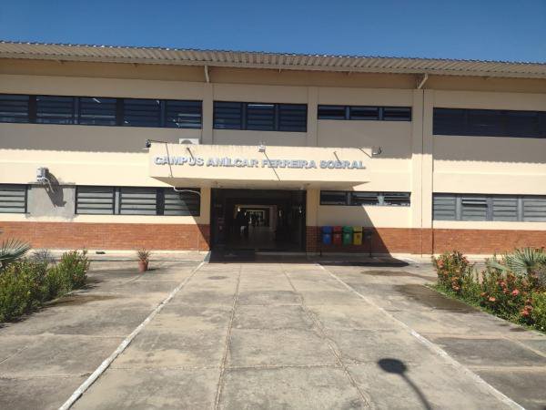 Aluno da UFPI em Floriano é afastado por decisão judicial após ameaças