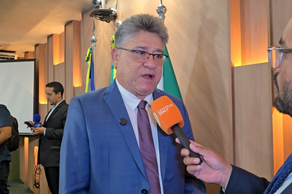 João Mádison diz que não há impedimento para chapa do Republicanos, mas lembra do acordo