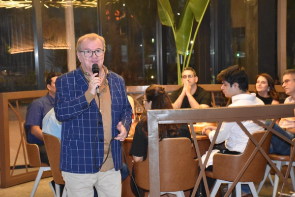 Beto Loyola promove noite de glamour e homenagens ao empreendedorismo em Teresina