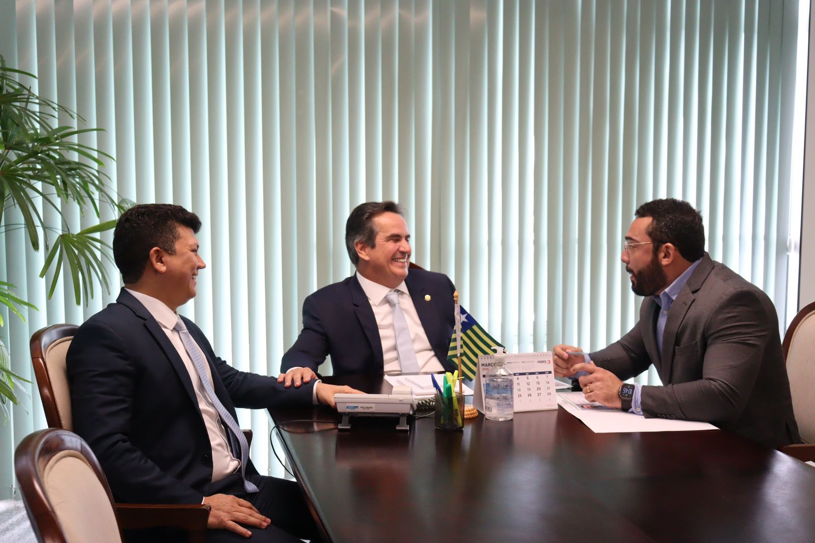 Em Brasília, Ciro Nogueira se reúne com prefeitos e lideranças do Piauí