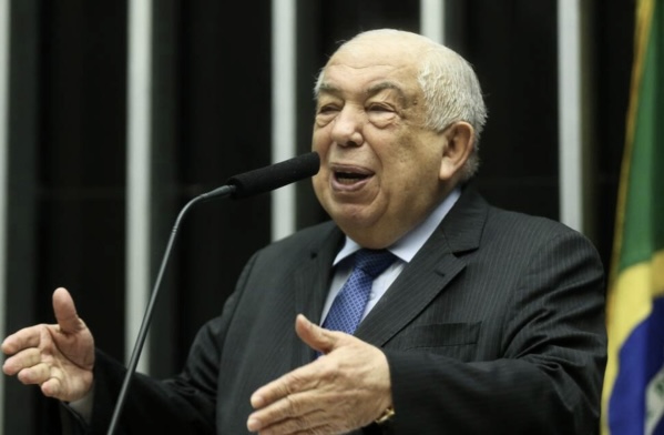 Paes Landim confirma disputa por vaga na Alepi aos 88 anos de idade