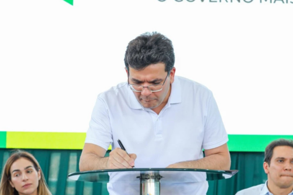 Governador Rafael Fonteles solicita R$ 8 bilhões em empréstimos e aumenta dívida do Piauí