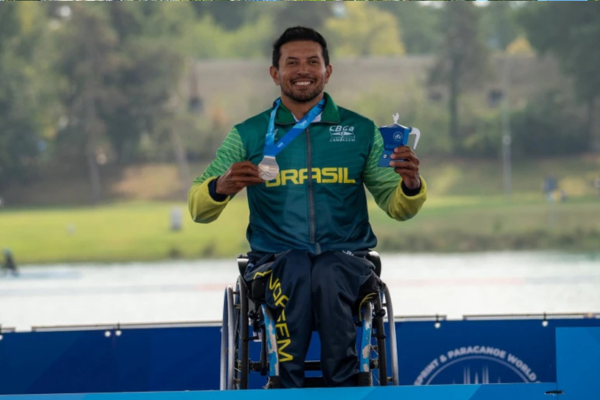 Luís Carlos Cardoso conquista prata no Mundial de Paracanoagem em Milão, na Itália