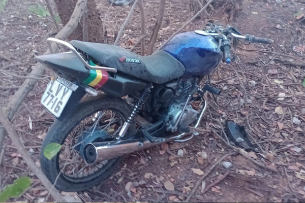 Motociclista morre após colidir contra muro próximo ao Hospital Regional de Picos