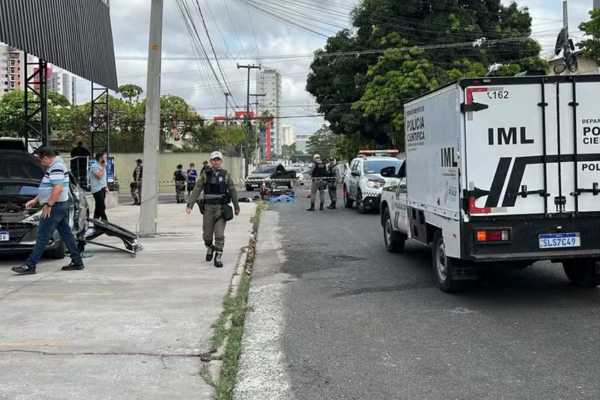 Motociclista morre e motorista fica gravemente ferida em acidente na Zona Leste de Teresina