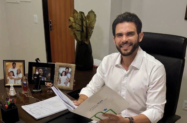 Deputado Dr. Marcus Kalume anuncia implantação de academia popular em Marcos Parente