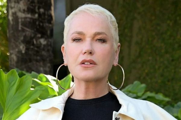 Xuxa recebe alta após cirurgia na coluna; boletim médico detalha procedimento e recuperação