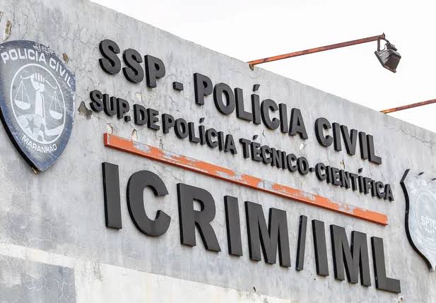 Jovem de 24 anos é morta a tiros enquanto caminhava em calçada no município de Timon