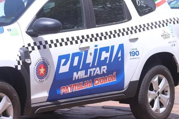 Homem é encontrado morto com marcas de tiros em matagal na zona Sul de Teresina