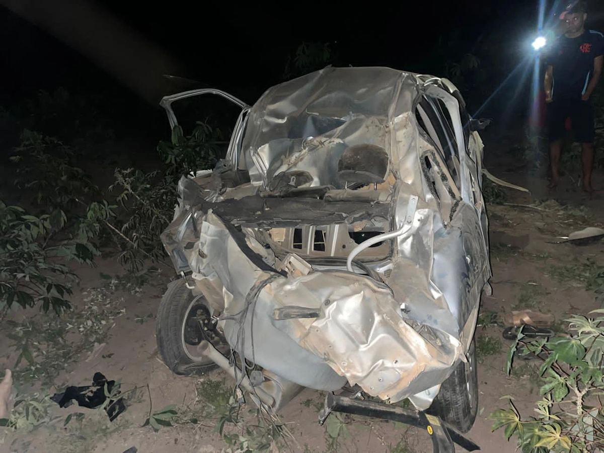 Acidente grave deixa empresário morto e três feridos no interior do Piauí