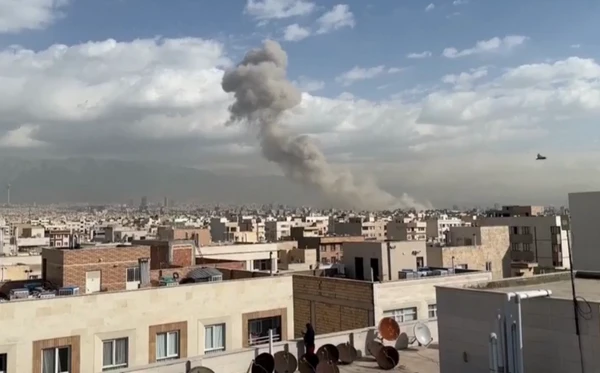 Estados Unidos e Israel realizam ataque conjunto ao Irã