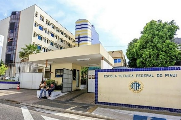 IFPI oferece 1.379 vagas remanescentes em cursos superiores EAD