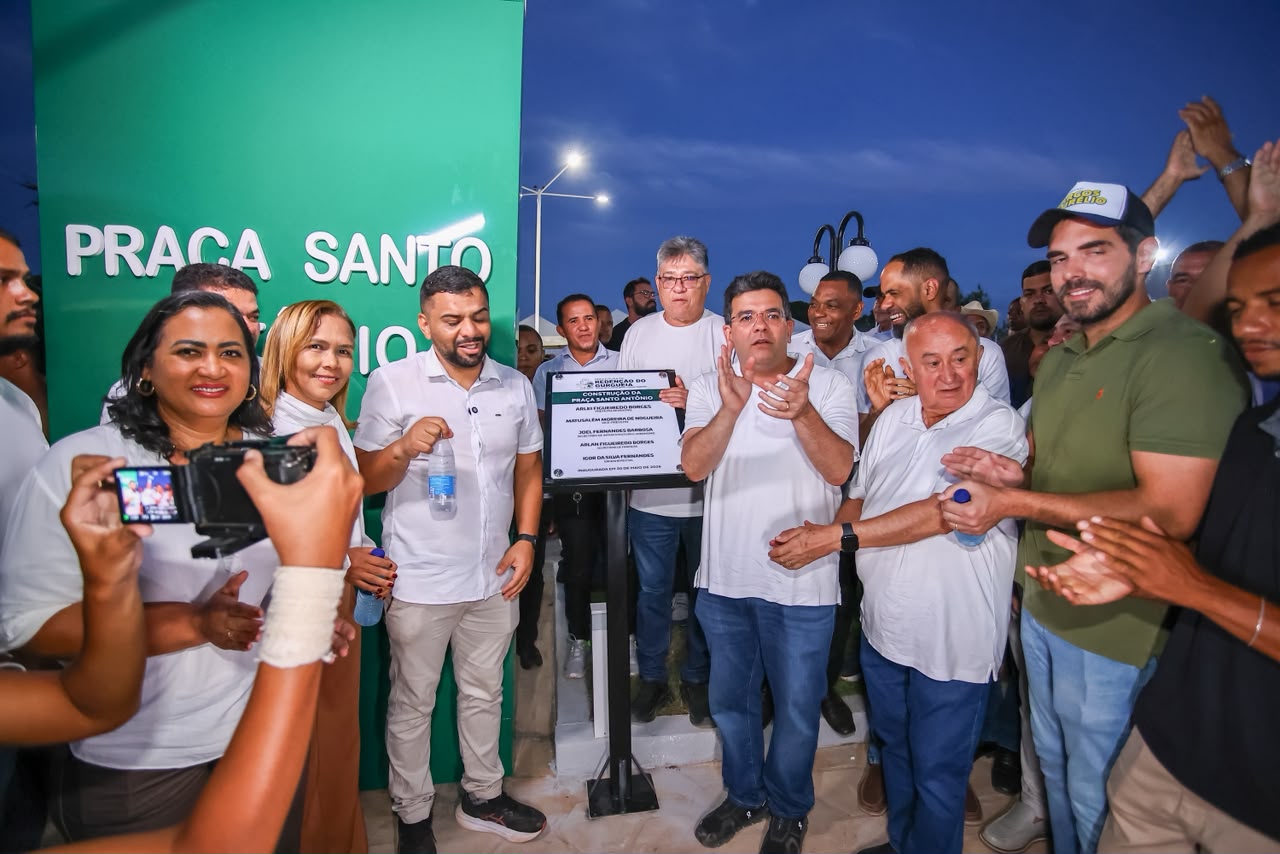 Rafael Fonteles destaca obras e avanço da educação durante agenda em Redenção