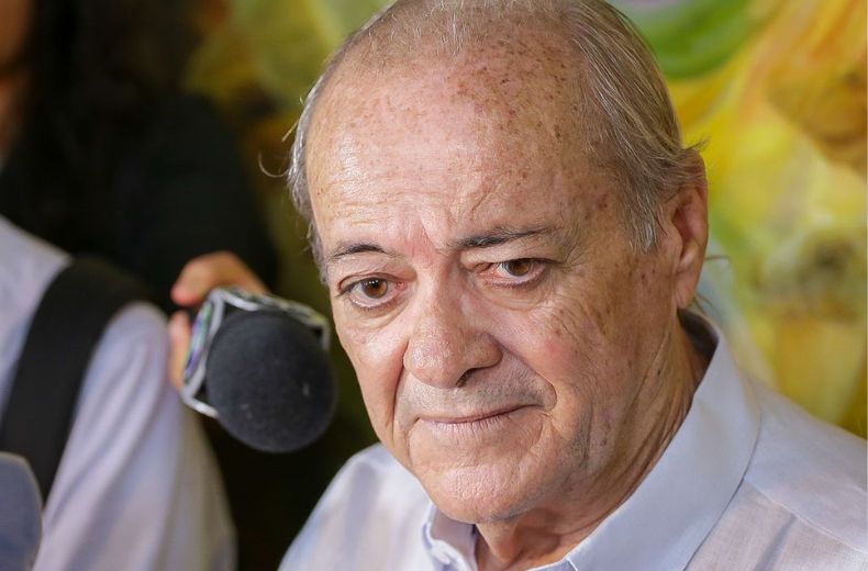Sílvio Mendes se reune com vereadores para debater dívida bilionária na Prefeitura