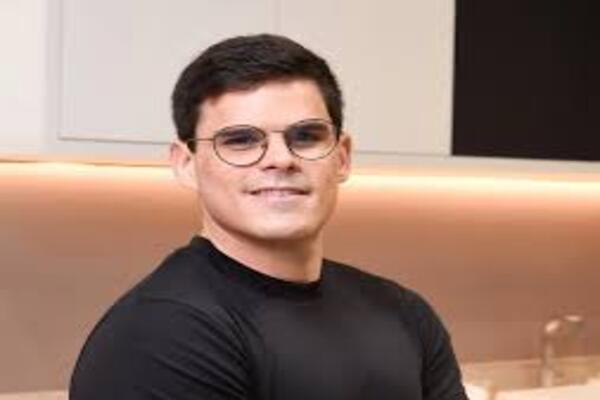 Família diz que estado de saúde de Brenno Andrade é estável e pede doações de sangue